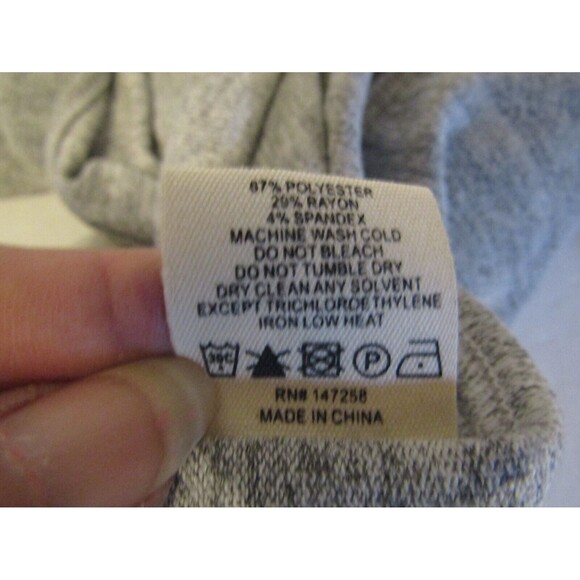 Simply Southern Top NWT Grey Fur Mama Pullover Long Sleeve Open Back Size L - Picture 11 of 11